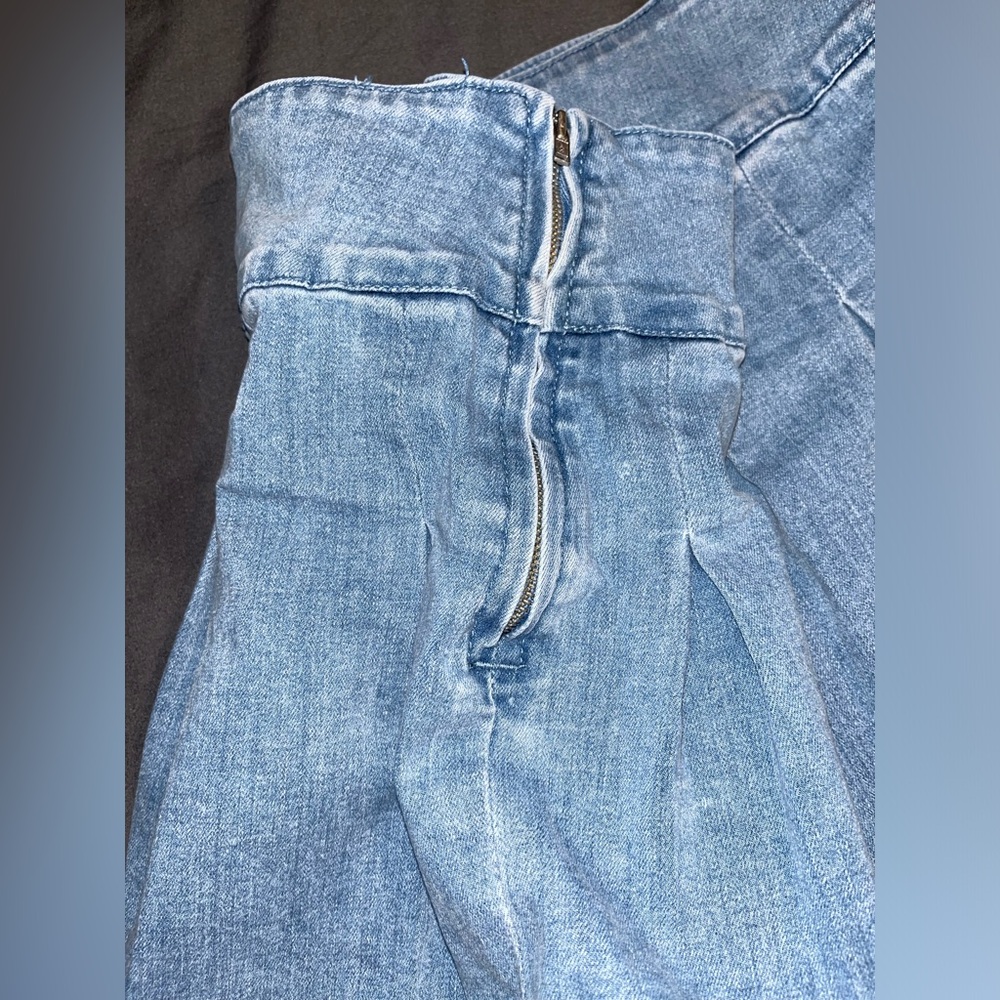 Women jean skirt size Medium - Picture 4 of 6